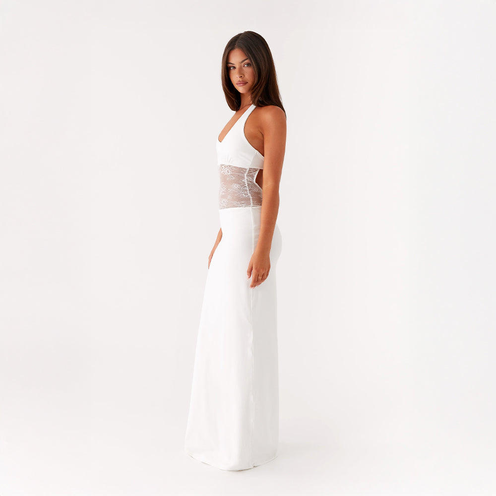 Naëlle | Courbes Captivantes
