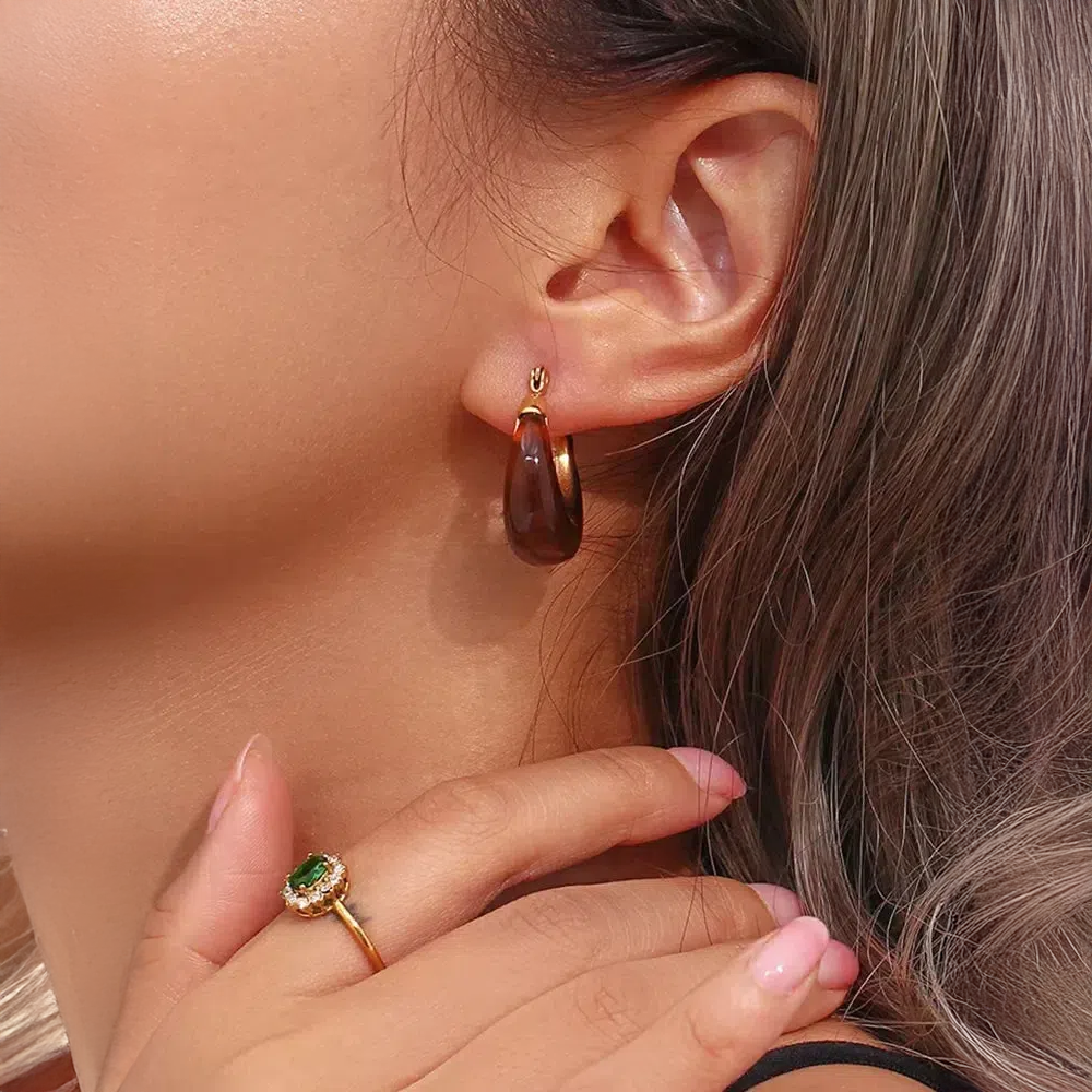 Daliara | Boucles d’oreilles bordeaux au design audacieux