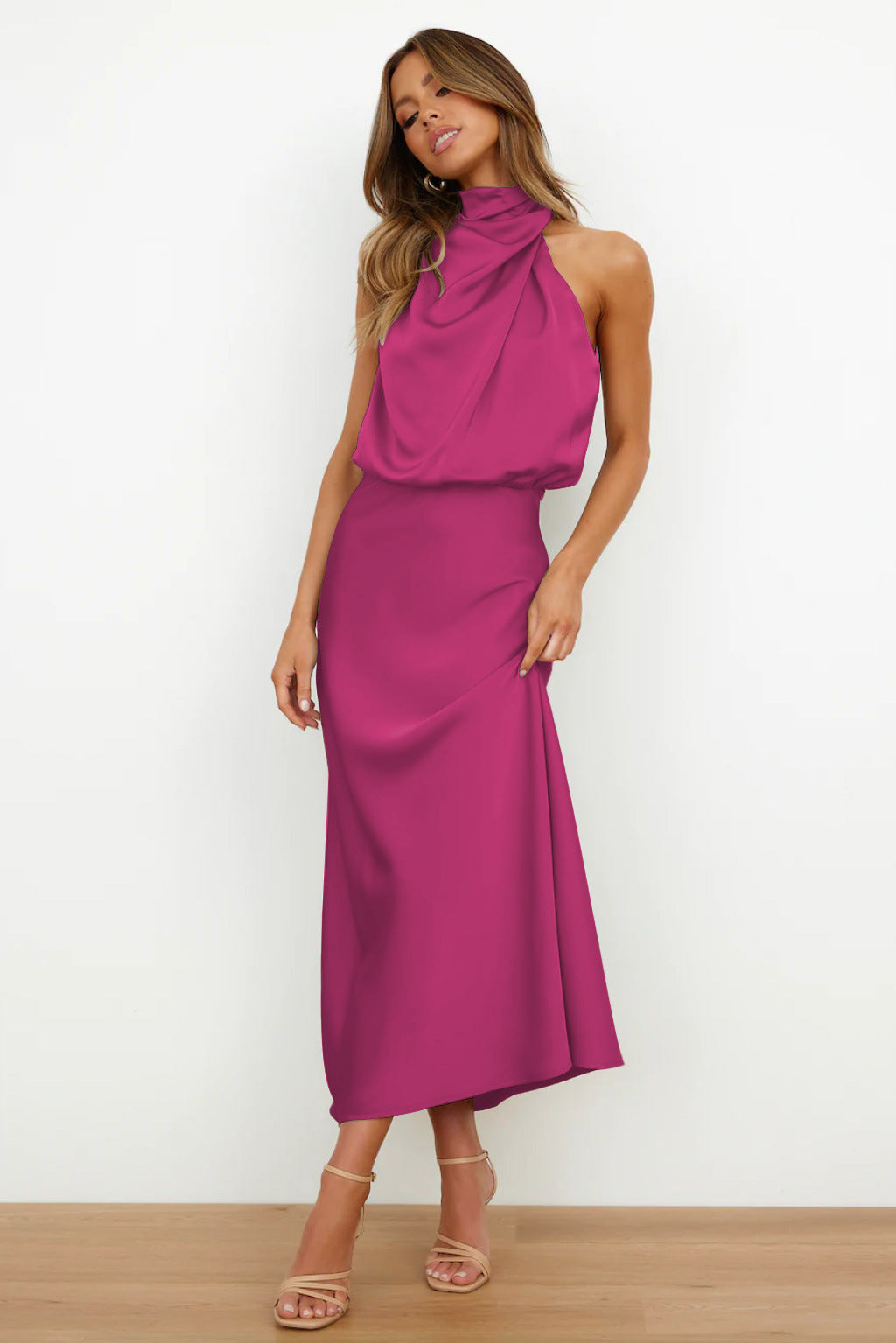 Benthe | Robe midi à épaules dénudées
