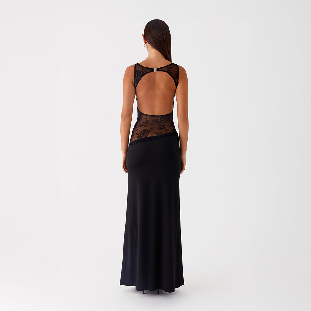 Selena | Élégance Sculpturale