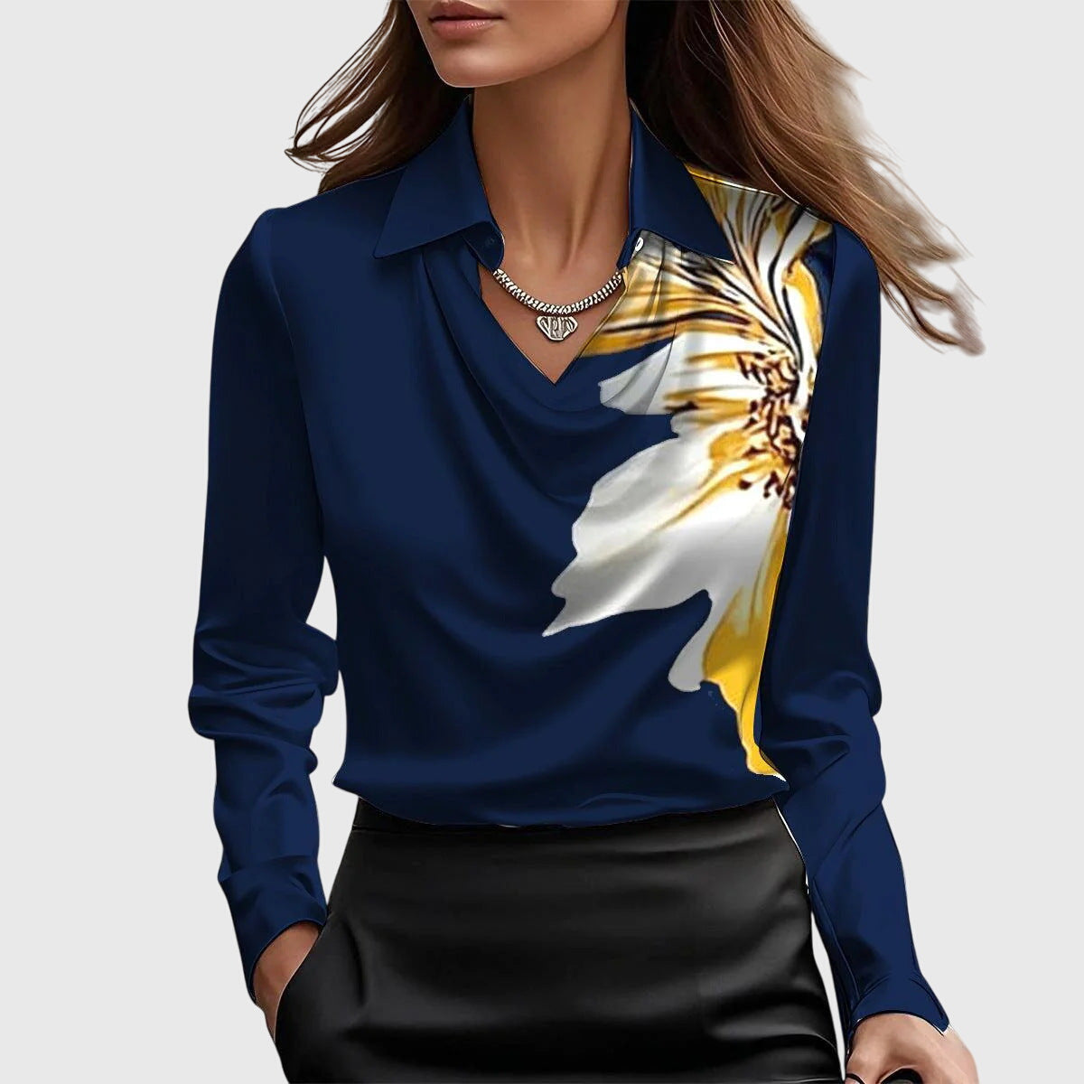 Liana | Blouse col V satinée