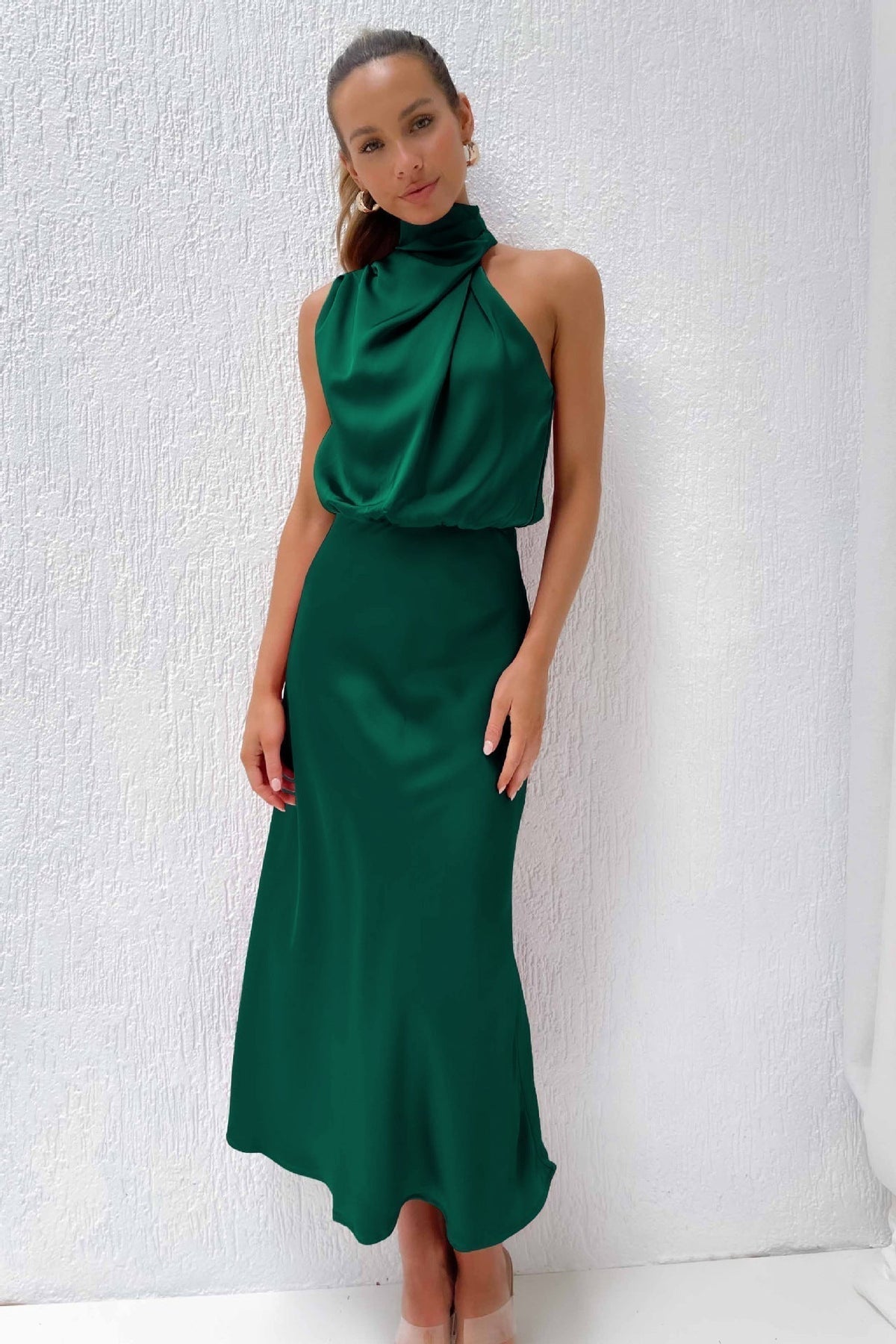 Benthe | Robe midi à épaules dénudées