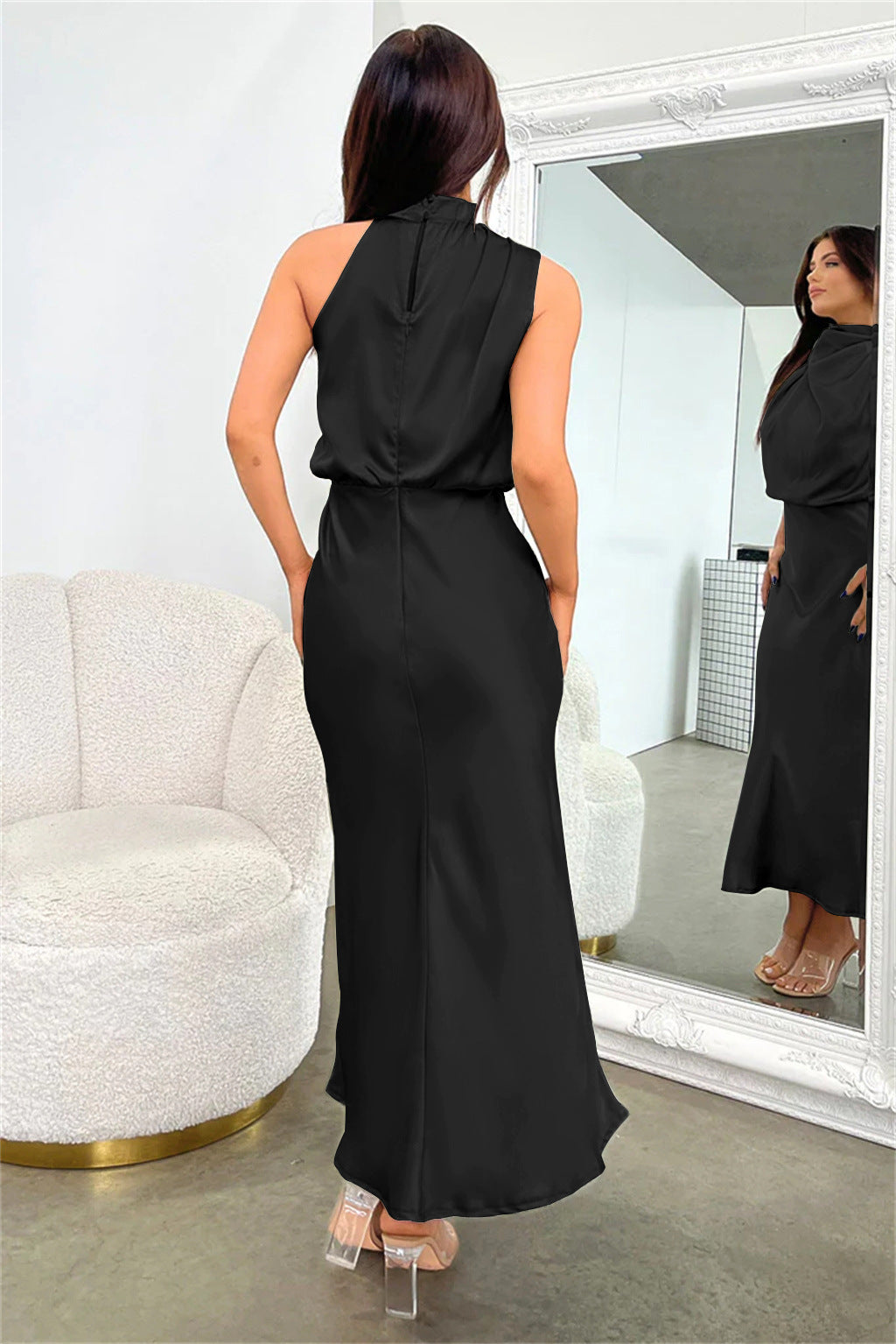 Benthe | Robe midi à épaules dénudées