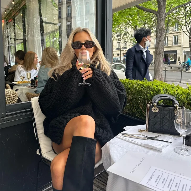 Ava | Robe Pull