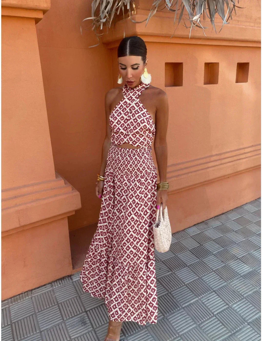 Mickay | Élégante robe midi sans manches avec détails froncés