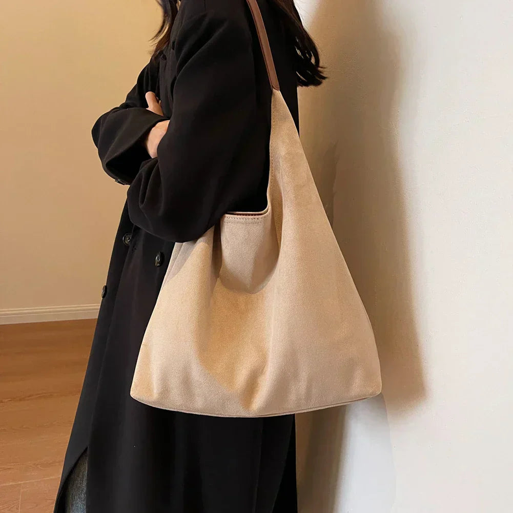 Isabelle | Suede Sac