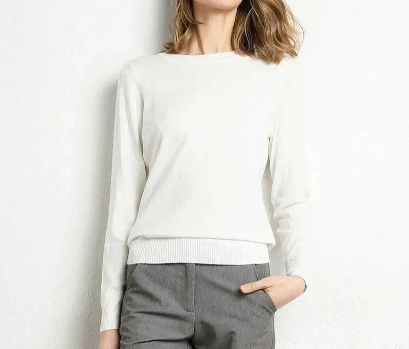 BNOIR | Pull confort en laine essentiel