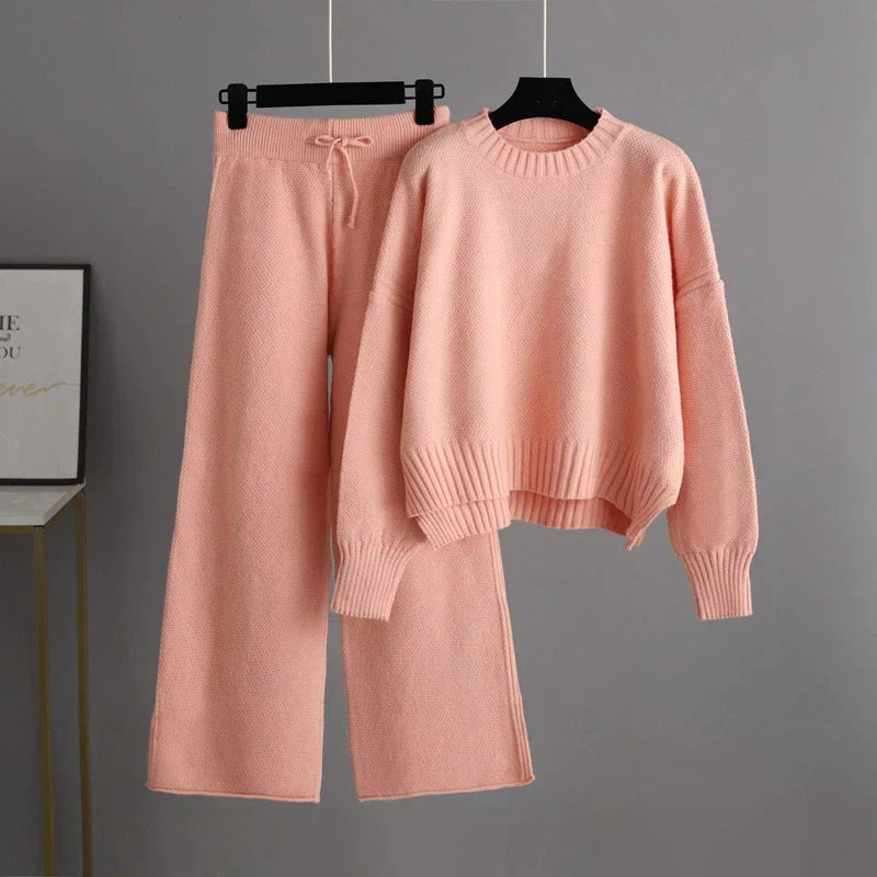BNOIR | Elegant Knit Duo