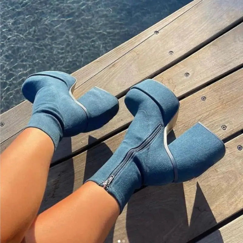 BNOIR | Talons aiguilles