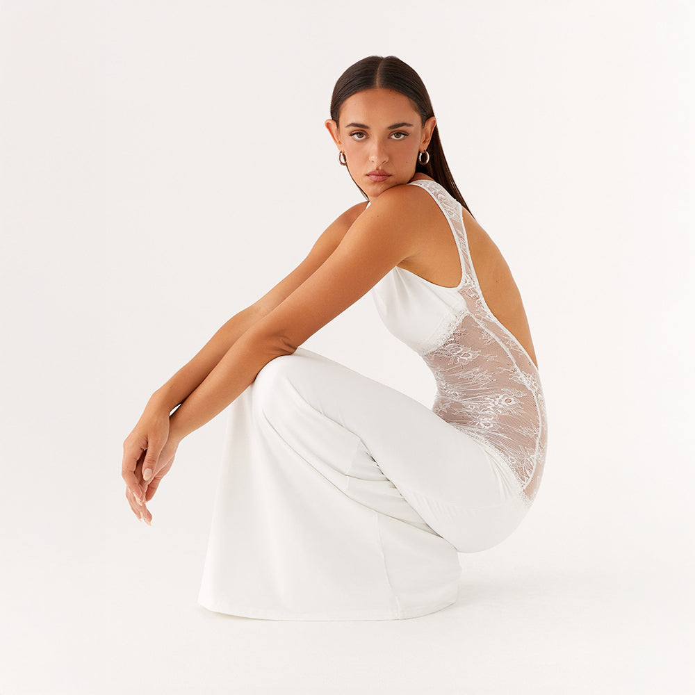 Selena | Élégance Sculpturale