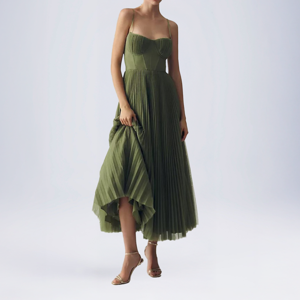 Isabella | Elegant Pleats