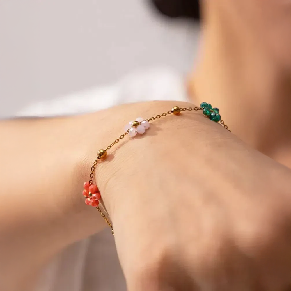 Floréna | Bracelet charm fleuri et fait main