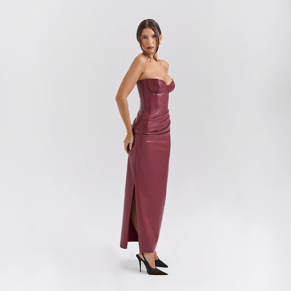 Nina | Obsidian Allure