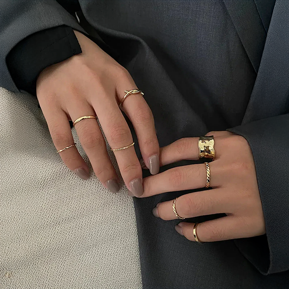 Lorienna | Ensemble de bagues minimalistes et élégantes