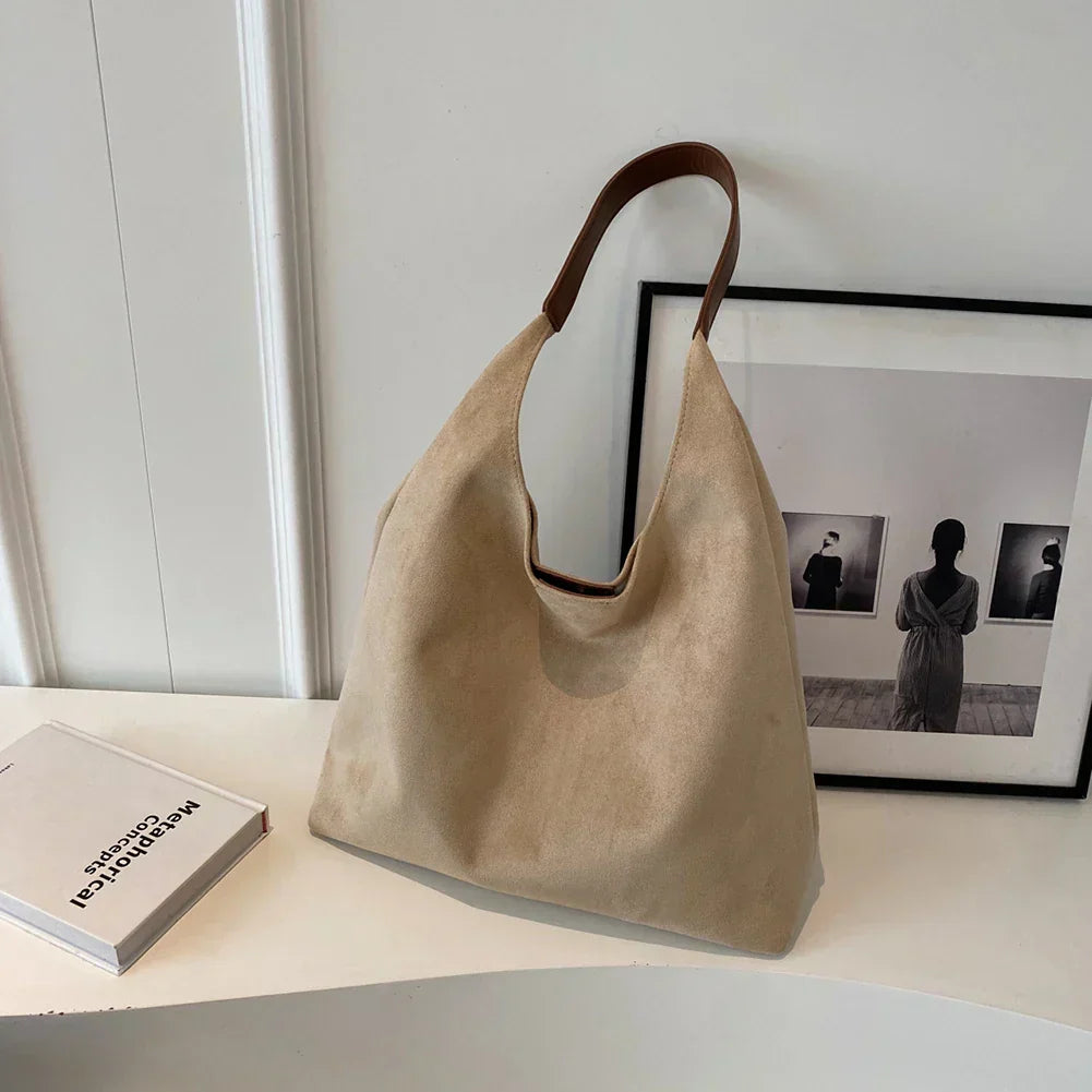 Isabelle | Suede Sac