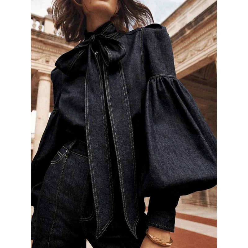 Fernande | Élégante Blouse à Col Montant avec Nœud