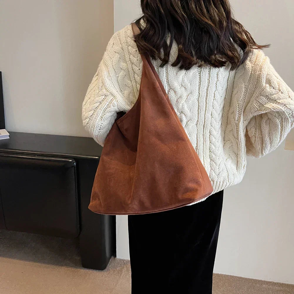 Isabelle | Suede Sac
